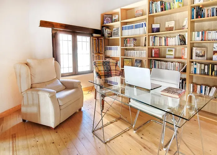 Hestia Vut * Ayllón